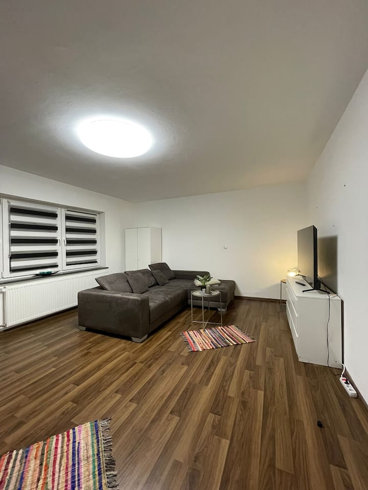 Wohnzimmer Bild 1