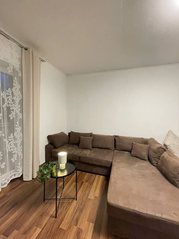 Wohnzimmer Bild 1