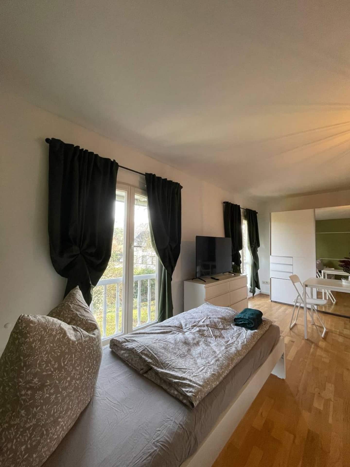 Schlafzimmer 1 Bild 3